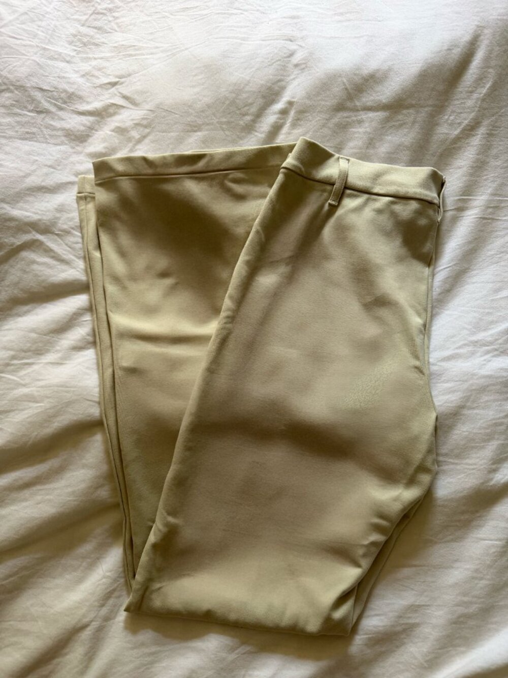 Vuori Maven Slim Bootcut Pant Size S in Bone - Picture 4 of 7